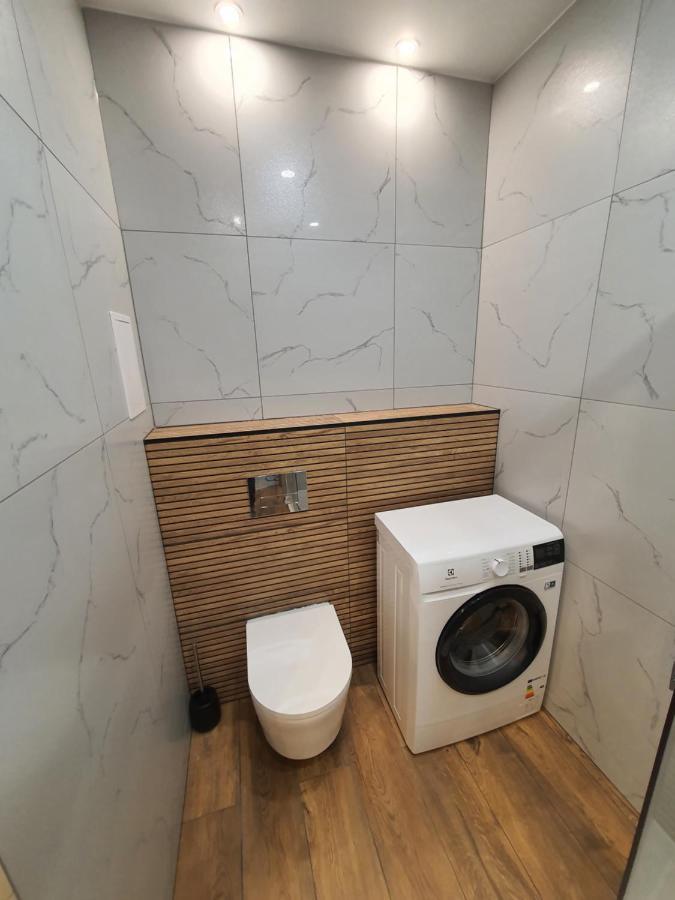 Jdk Apartamenty Legionow 32M2 4-Osobowy Kalisz  Bagian luar foto